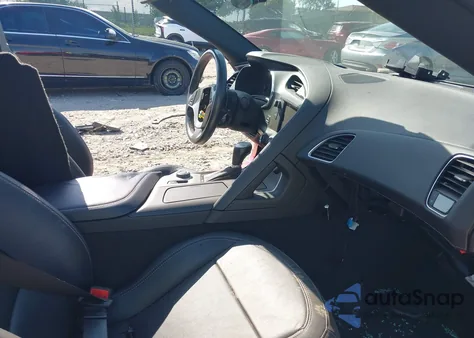 2014 Chevrolet Corvette z USA, uszkodzony, nr VIN 1G1YB2D73E5115954